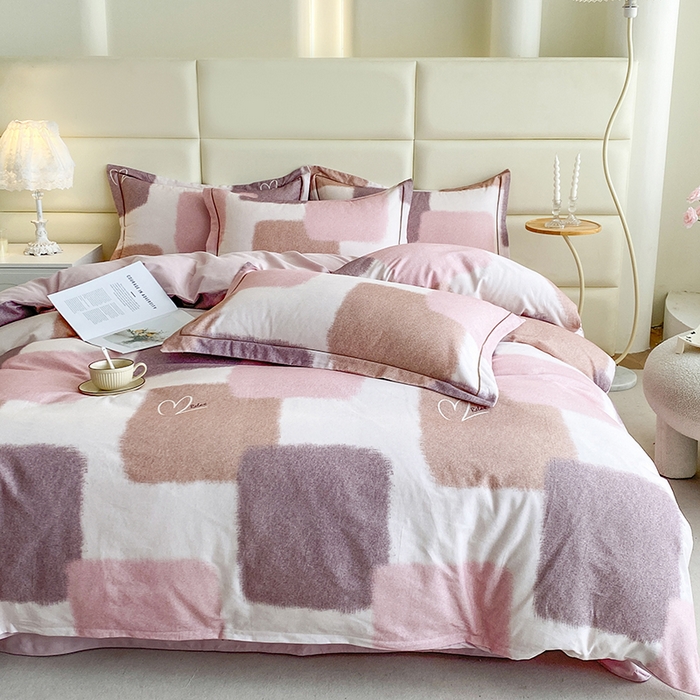 91家纺网 家纺一手货源 找家纺 眷恋家纺 2025新款秋冬超柔全棉精梳棉磨毛三件套四件套 星黛露-粉