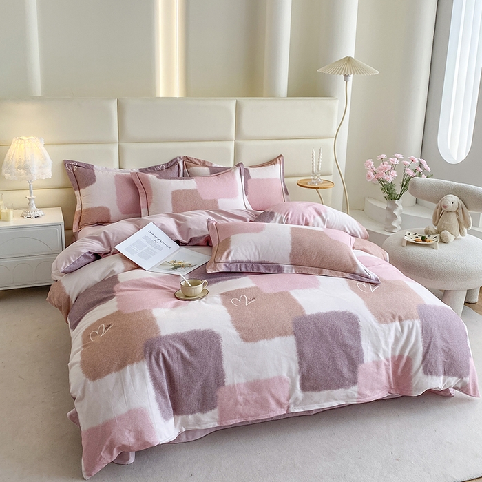 91家纺网 家纺一手货源 找家纺 眷恋家纺 2025新款秋冬超柔全棉精梳棉磨毛三件套四件套 星黛露-粉