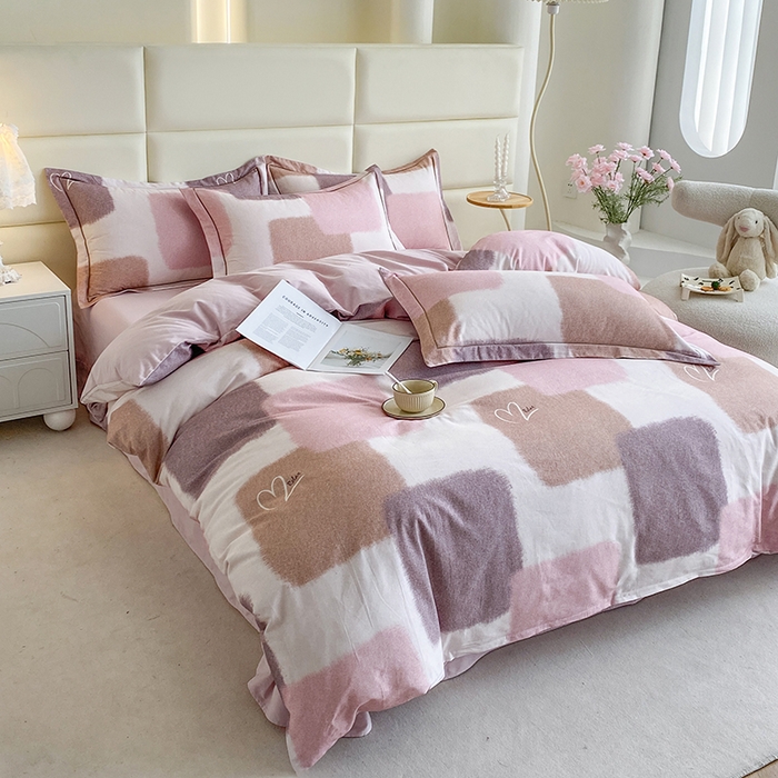 91家纺网 家纺一手货源 找家纺 眷恋家纺 2025新款秋冬超柔全棉精梳棉磨毛三件套四件套 星黛露-粉