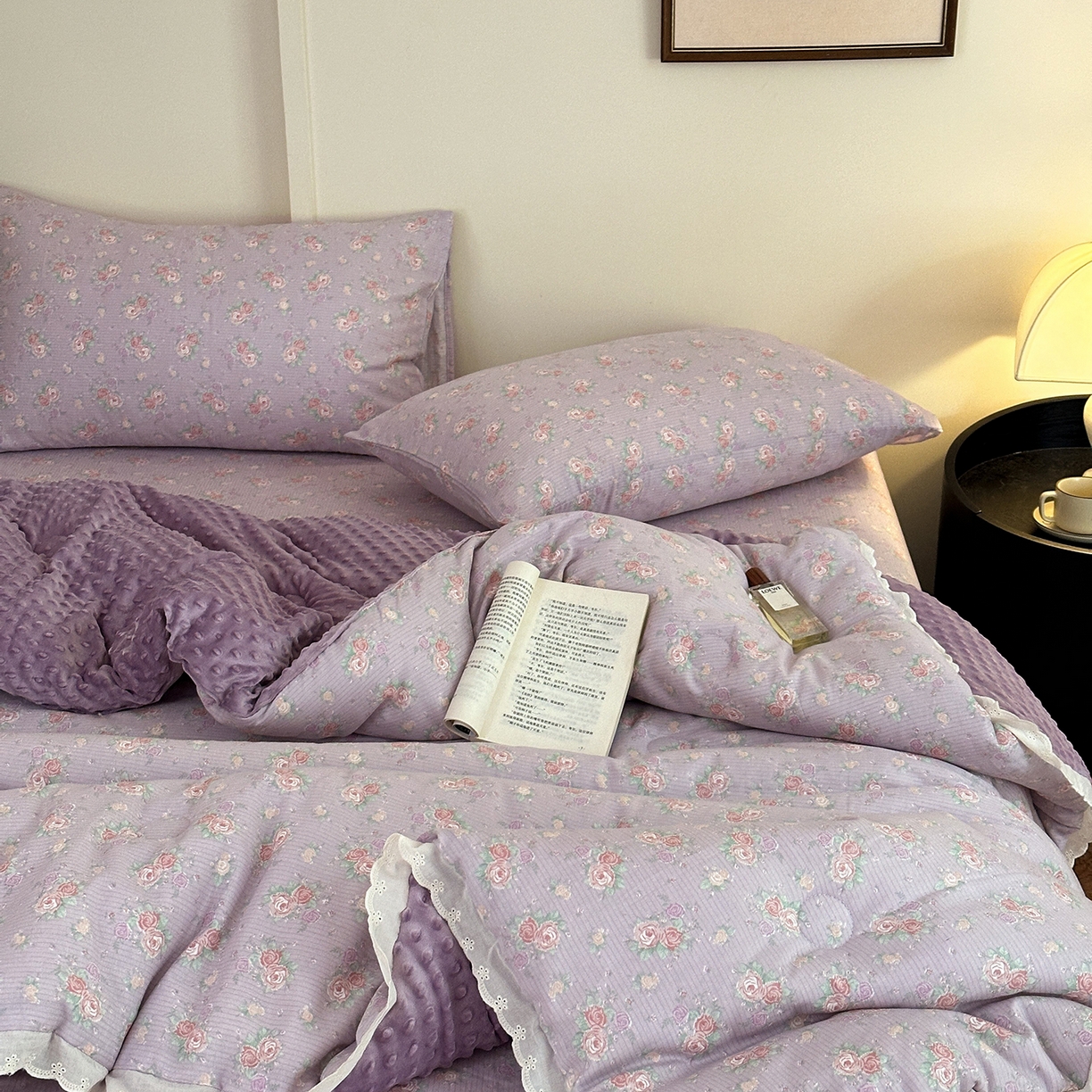 星期八 2025新款全棉双层纱花边豆豆被四件套 紫鸢