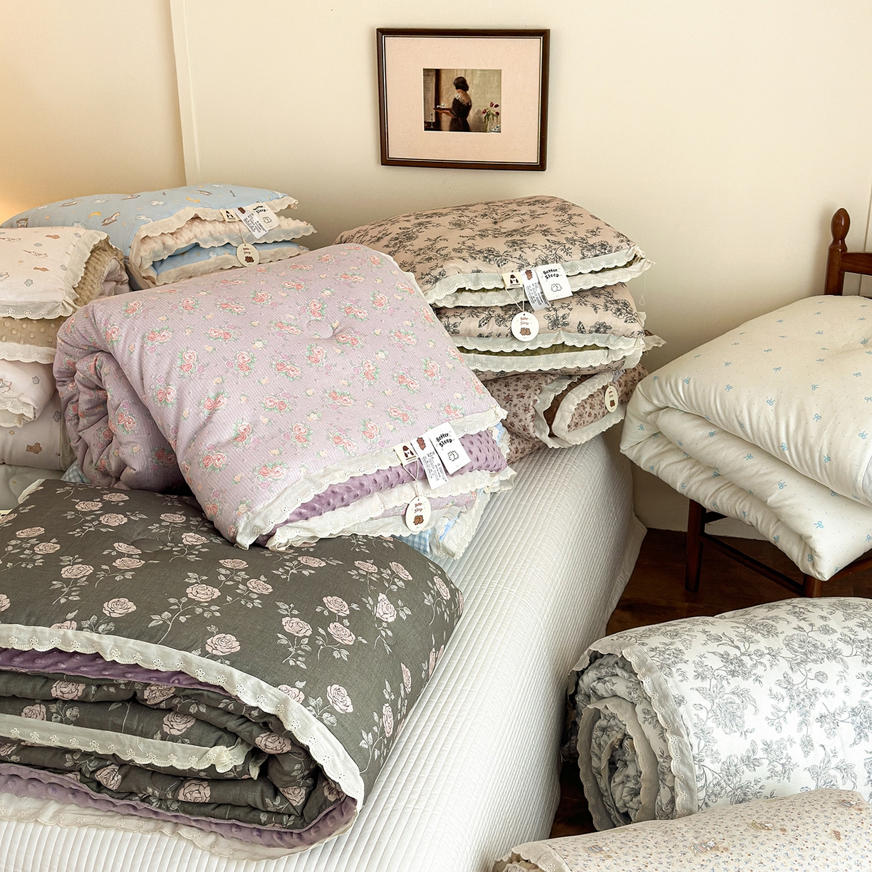 91家纺网 家纺一手货源 找家纺 星期八 2025新款全棉双层纱花边豆豆被四件套 组合