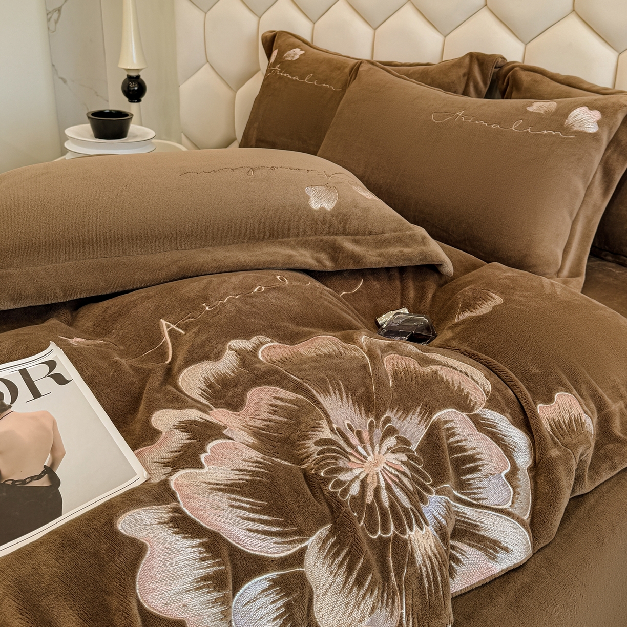 91家纺网 家纺一手货源 找家纺 （总）狂想家 2025新款刺绣牛奶绒四件套向阳花系列