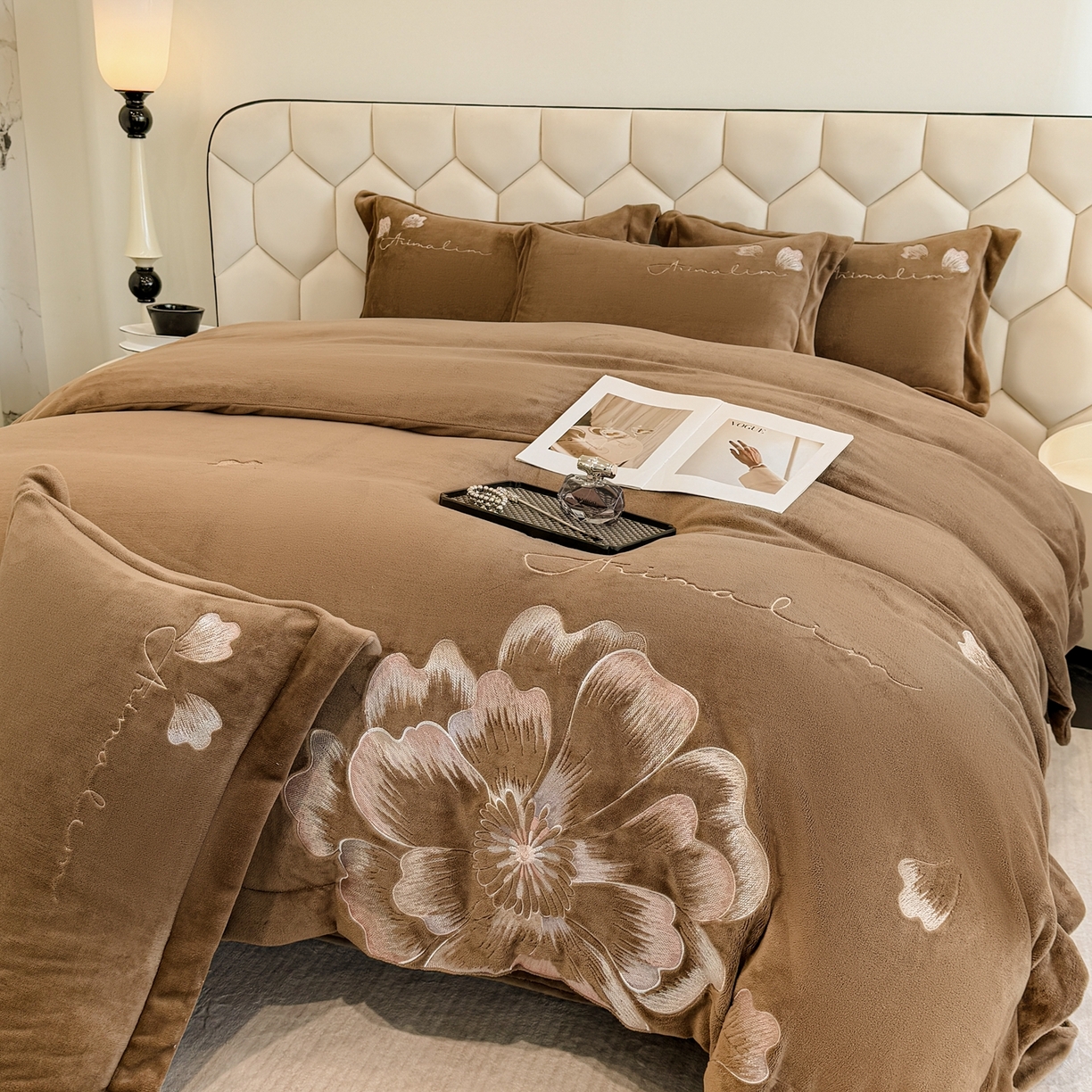 91家纺网 家纺一手货源 找家纺 （总）狂想家 2025新款刺绣牛奶绒四件套向阳花系列