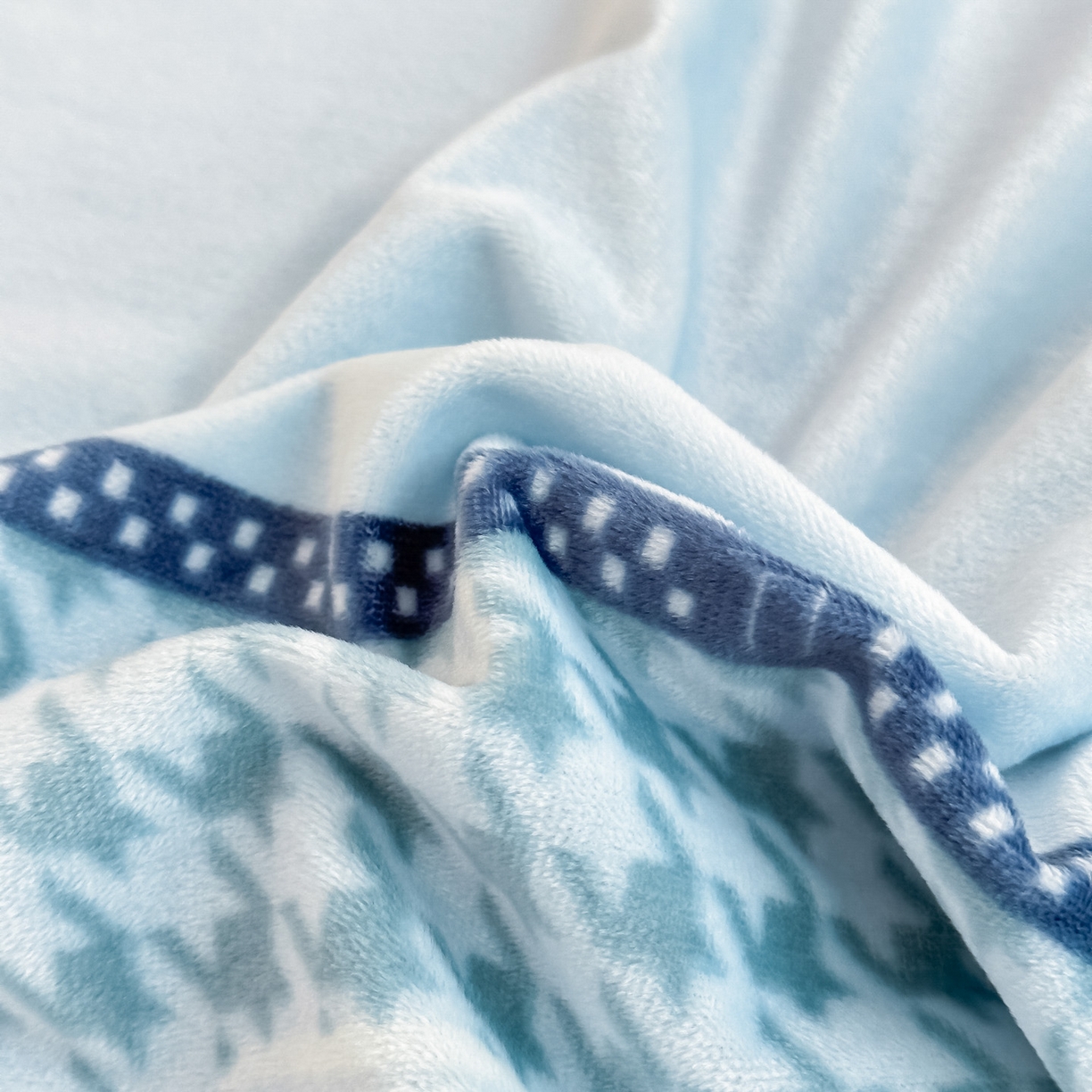 91家纺网 家纺一手货源 找家纺 （总）手艺人家纺 2025新款宝宝绒单层床盖三件套