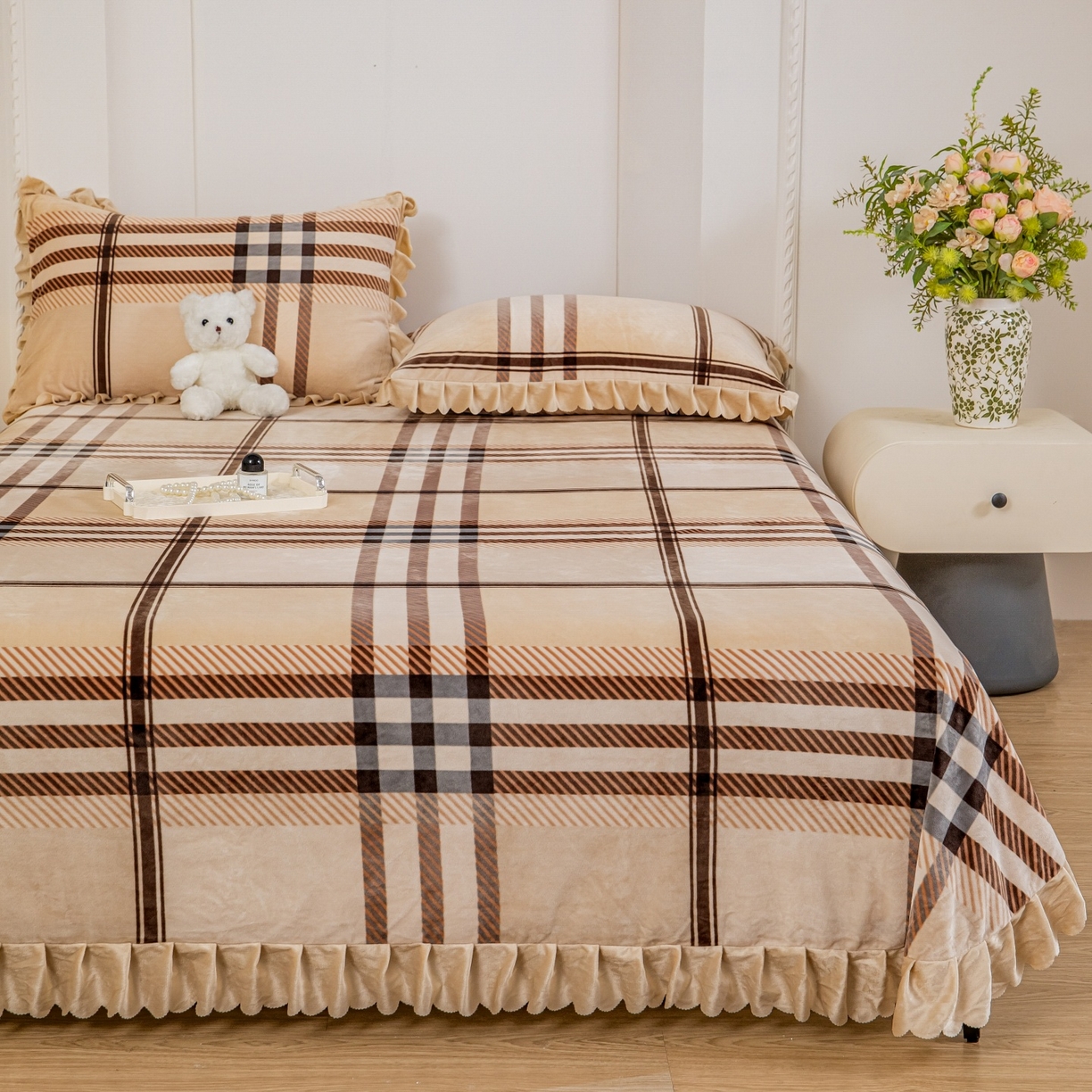 91家纺网 家纺一手货源 找家纺 手艺人家纺 2025新款宝宝绒单层床盖三件套 NDC52