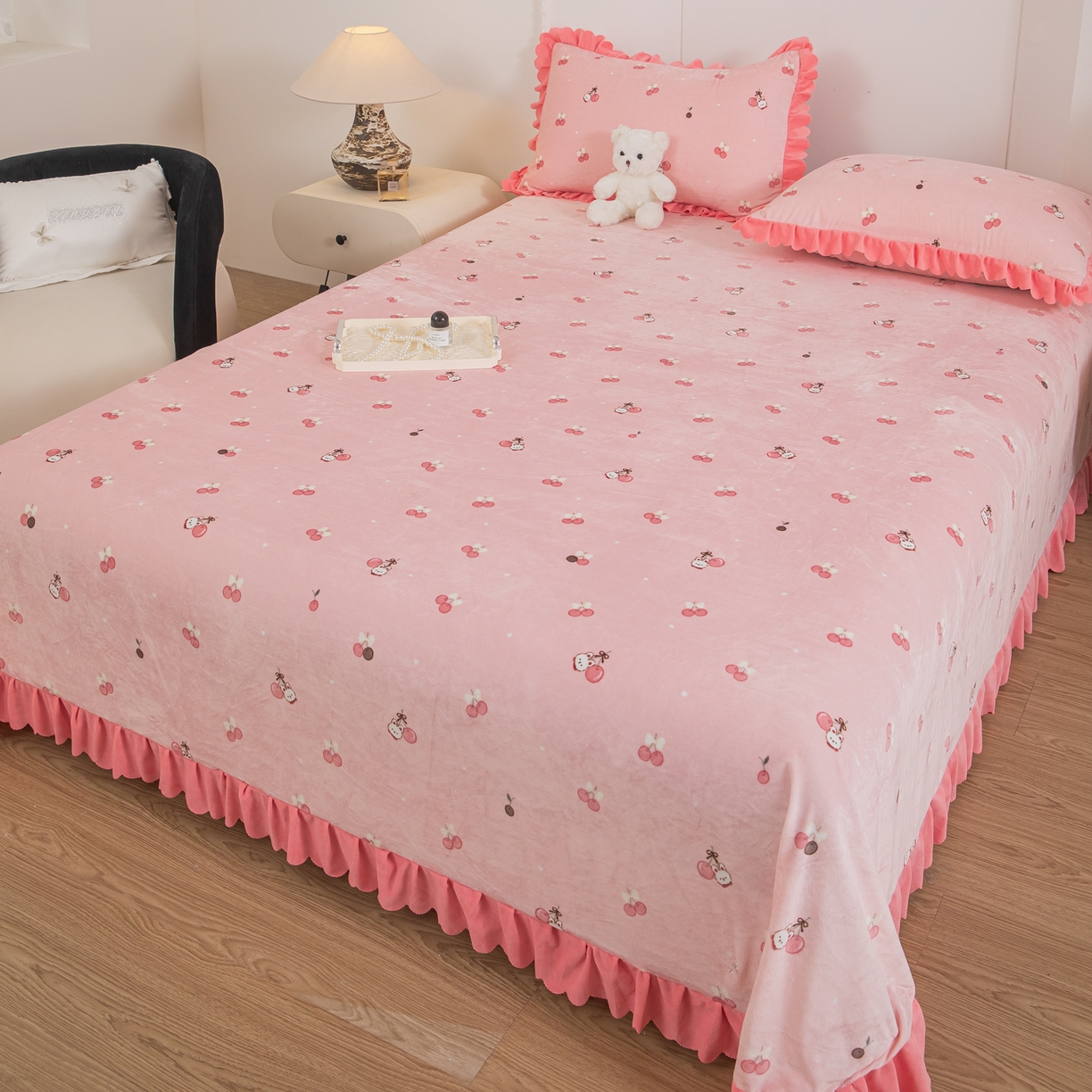 91家纺网 家纺一手货源 找家纺 手艺人家纺 2025新款宝宝绒单层床盖三件套 NDC55