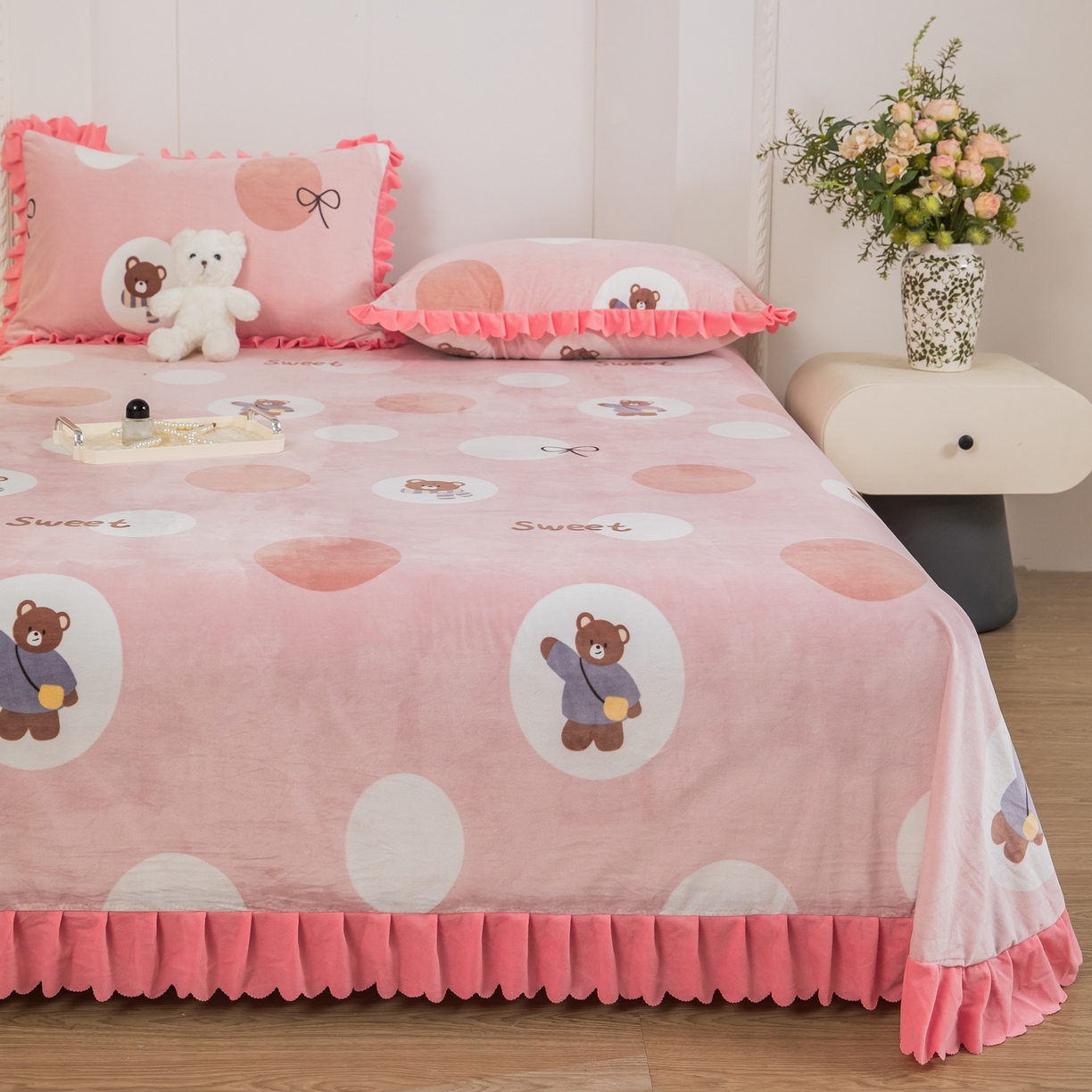 91家纺网 家纺一手货源 找家纺 手艺人家纺 2025新款宝宝绒单层床盖三件套 NDC39