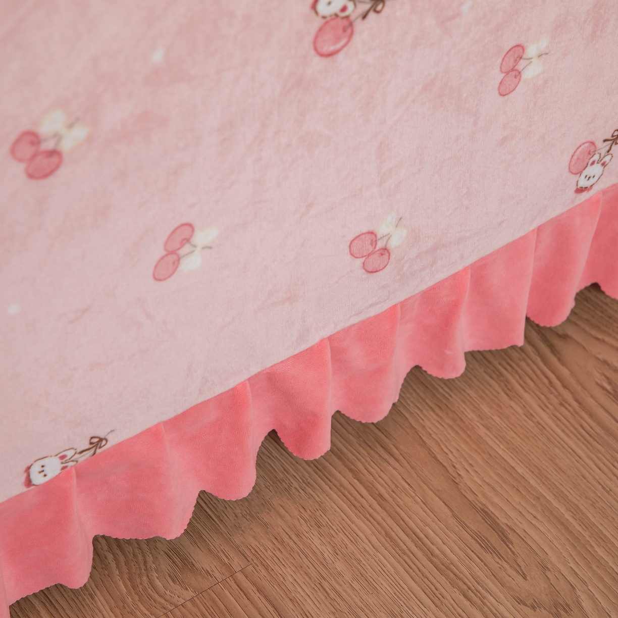 91家纺网 家纺一手货源 找家纺 手艺人家纺 2025新款宝宝绒单层床盖三件套 NDC55