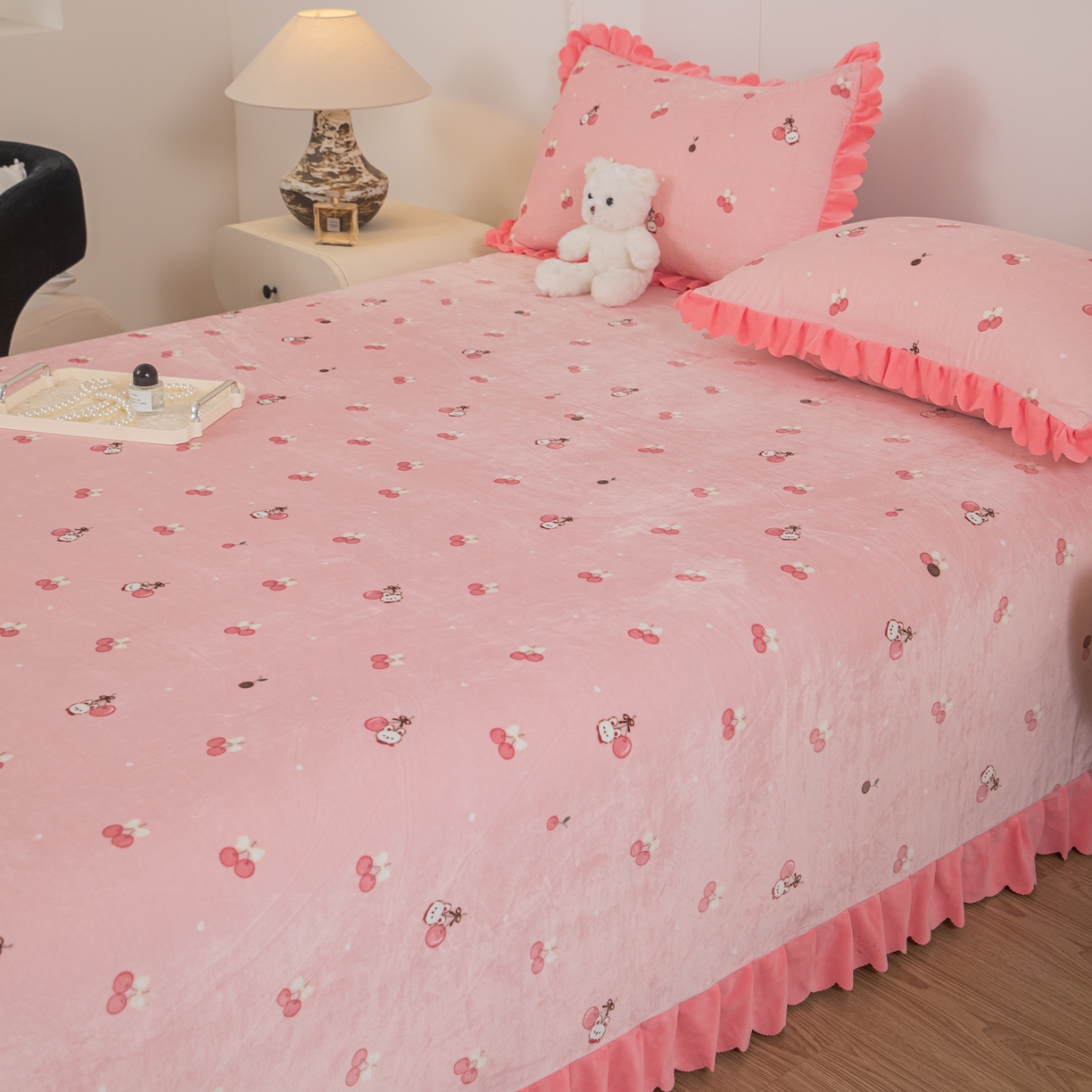 91家纺网 家纺一手货源 找家纺 手艺人家纺 2025新款宝宝绒单层床盖三件套 NDC55