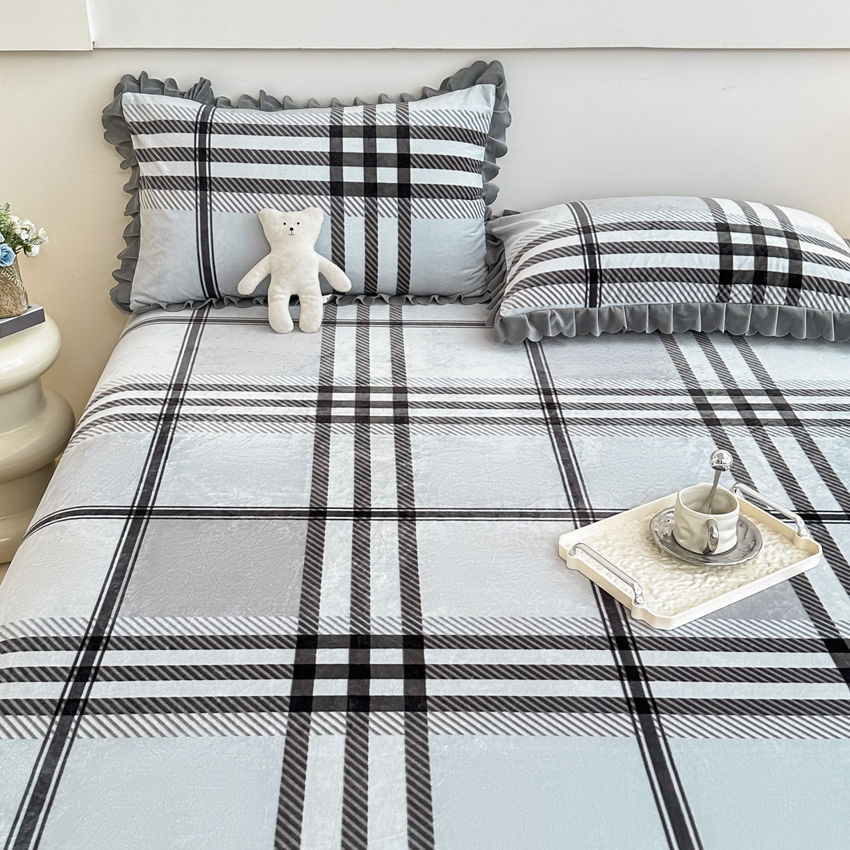 91家纺网 家纺一手货源 找家纺 手艺人家纺 2025新款宝宝绒单层床盖三件套 NDC13