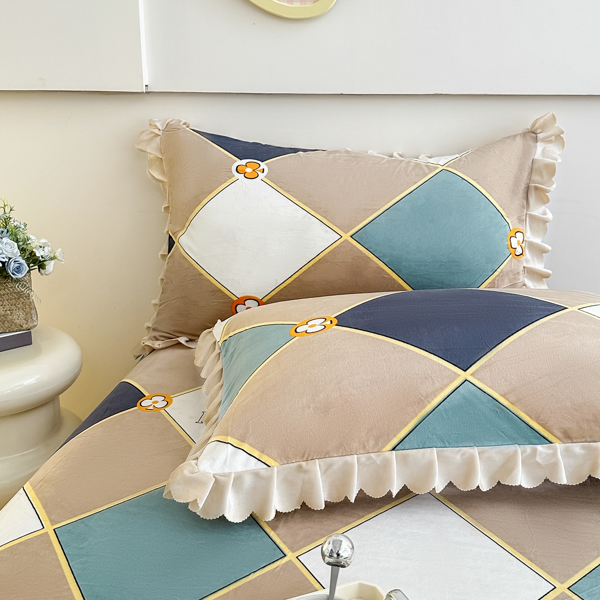 91家纺网 家纺一手货源 找家纺 手艺人家纺 2025新款宝宝绒单层床盖三件套 NDC10