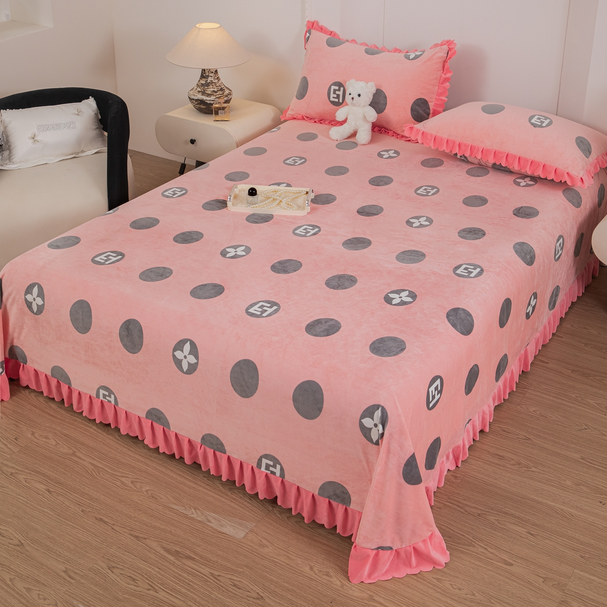 91家纺网 家纺一手货源 找家纺 手艺人家纺 2025新款宝宝绒单层床盖三件套 NDC57