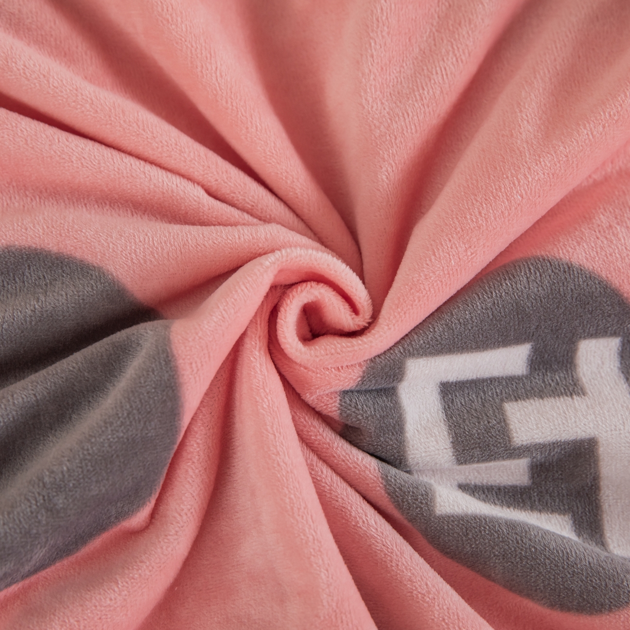 91家纺网 家纺一手货源 找家纺 手艺人家纺 2025新款宝宝绒单层床盖三件套 NDC57