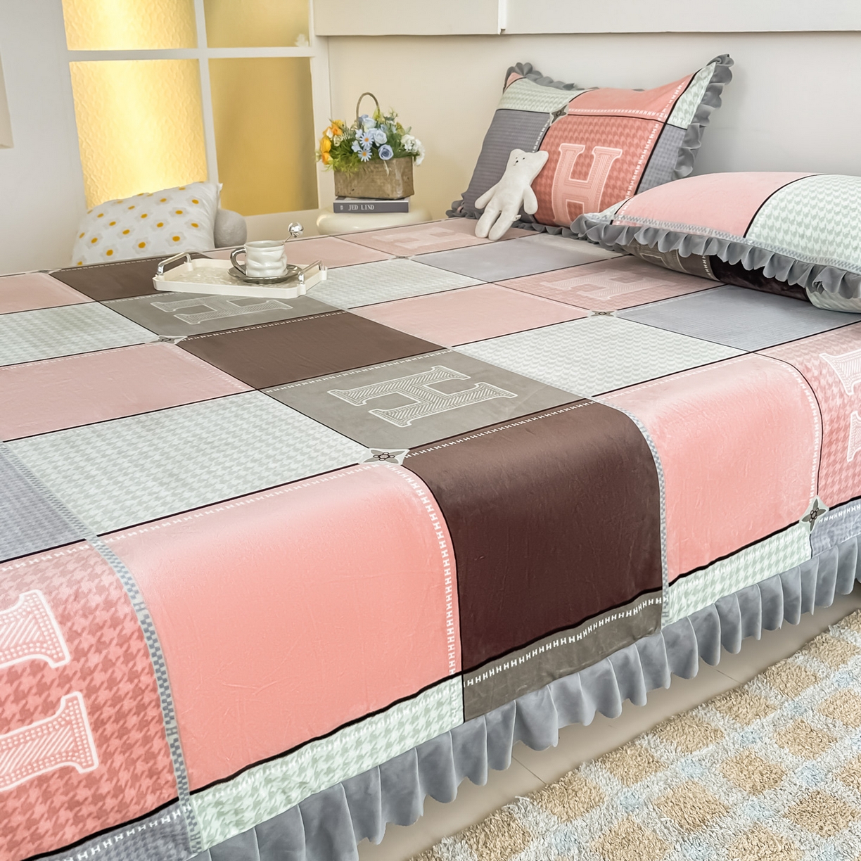 91家纺网 家纺一手货源 找家纺 手艺人家纺 2025新款宝宝绒单层床盖三件套 NDC16