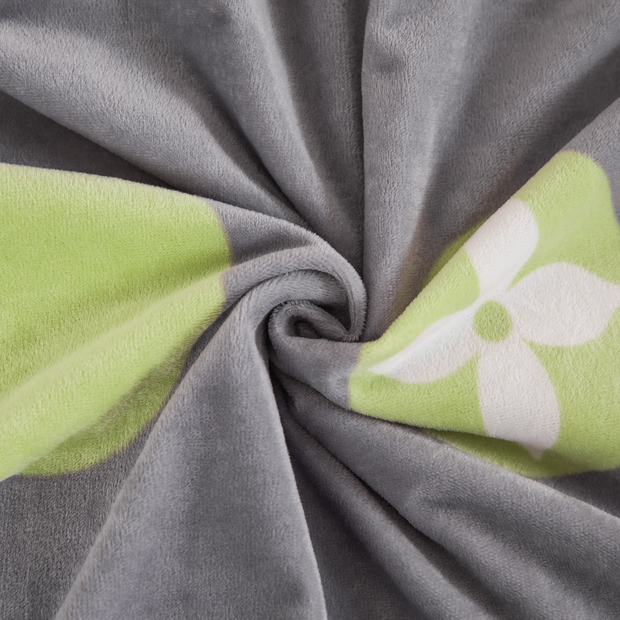 91家纺网 家纺一手货源 找家纺 手艺人家纺 2025新款宝宝绒单层床盖三件套 NDC50