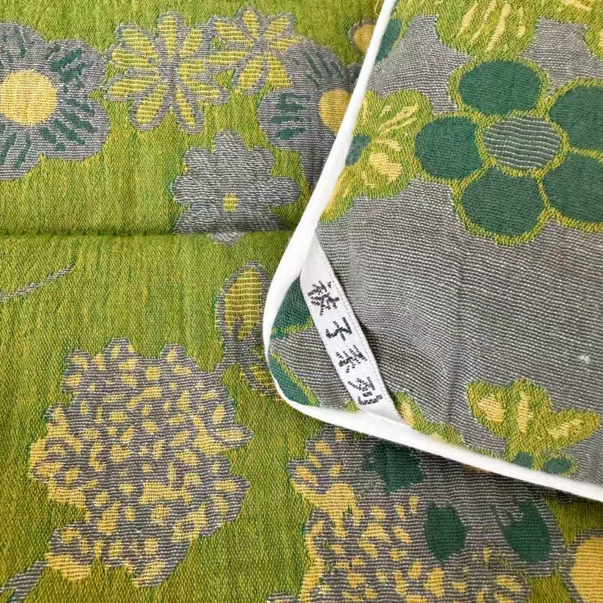 91家纺网 家纺一手货源 找家纺 睡棉坊 2025新款全棉色织提花双层纱春秋被芯冬被 诗画-绿