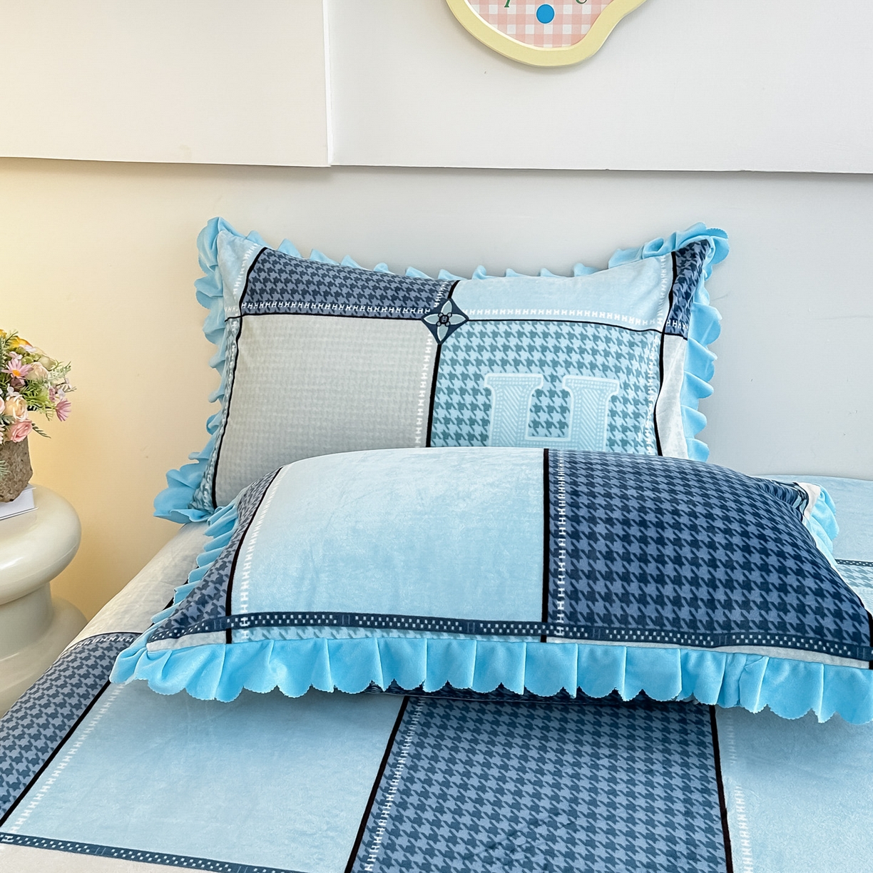 91家纺网 家纺一手货源 找家纺 （总）手艺人家纺 2025新款宝宝绒单层床盖三件套