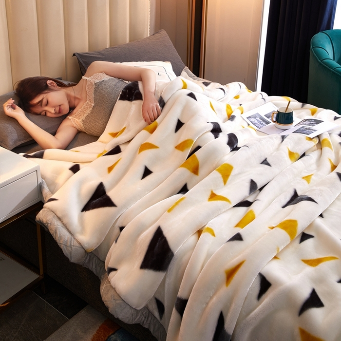 91家纺网 家纺一手货源 找家纺 铺尚美家纺 2025新款拉舍尔毛毯毯子双层加厚不加棉不加布 4-12斤可定制外贸毛毯 706 米三角