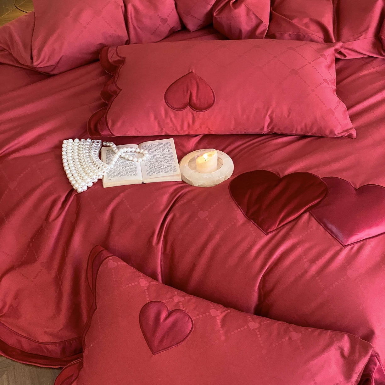 91家纺网 家纺一手货源 找家纺 （总）星野 2025新款婚庆澳棉提花贴布绣四件套怦然心动系列