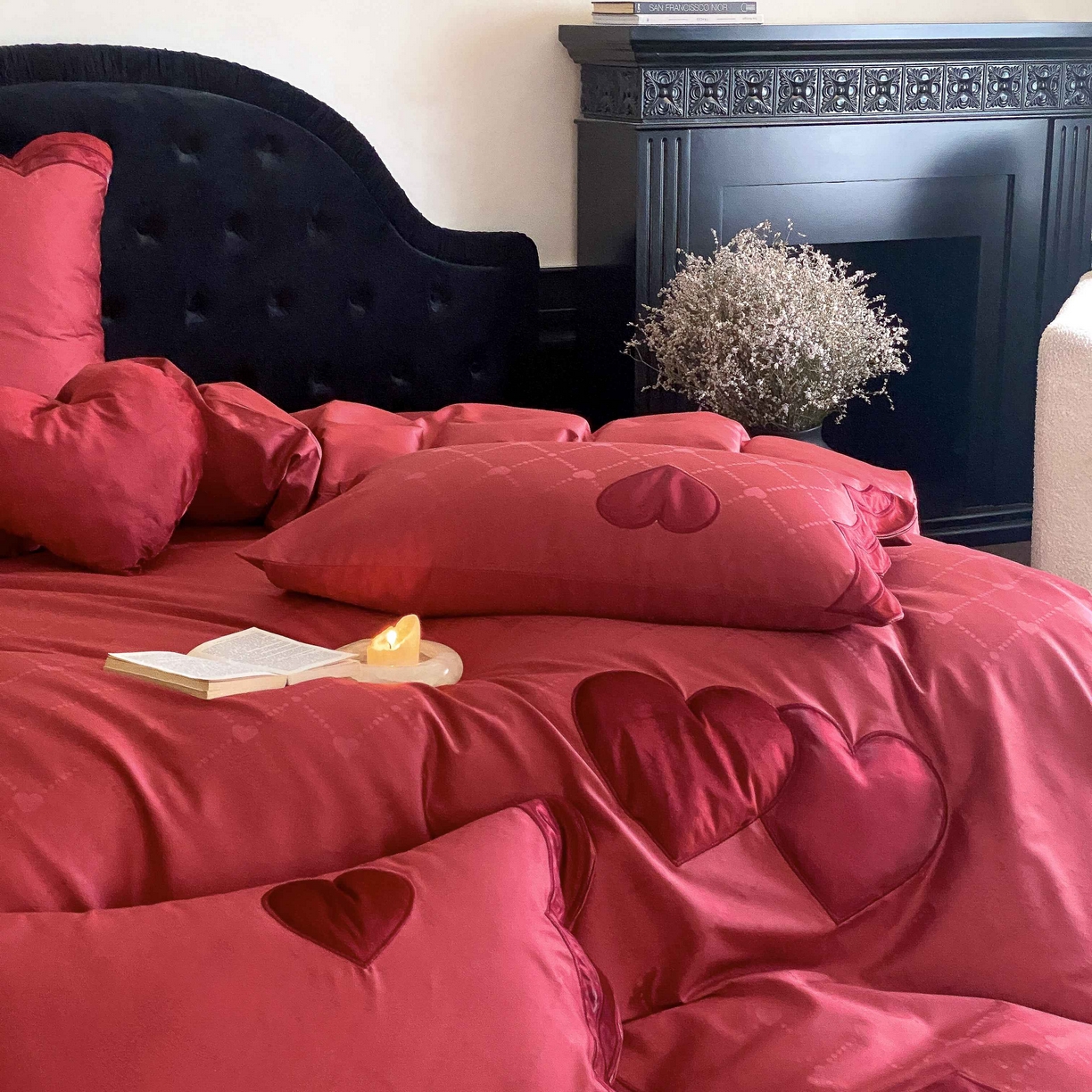 91家纺网 家纺一手货源 找家纺 （总）星野 2025新款婚庆澳棉提花贴布绣四件套怦然心动系列