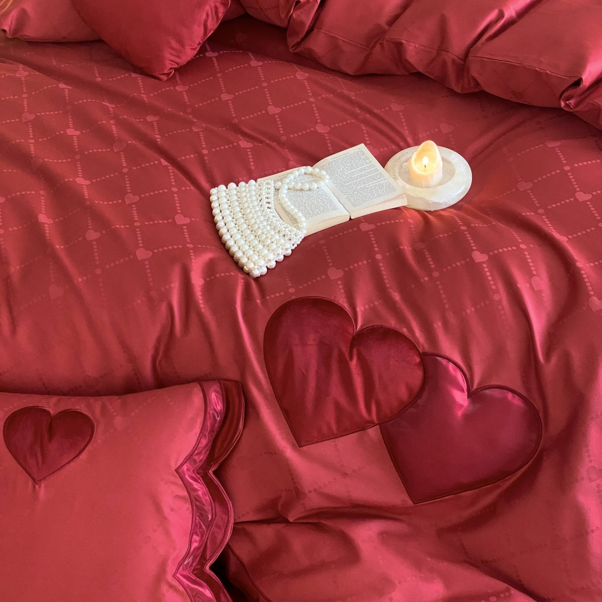 91家纺网 家纺一手货源 找家纺 （总）星野 2025新款婚庆澳棉提花贴布绣四件套怦然心动系列