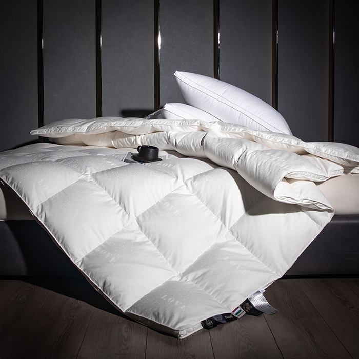 91家纺网 家纺一手货源 找家纺 （总）华盛 2025新款1长绒棉全棉高端提花羽绒被羽绒被壳-LOVE系列