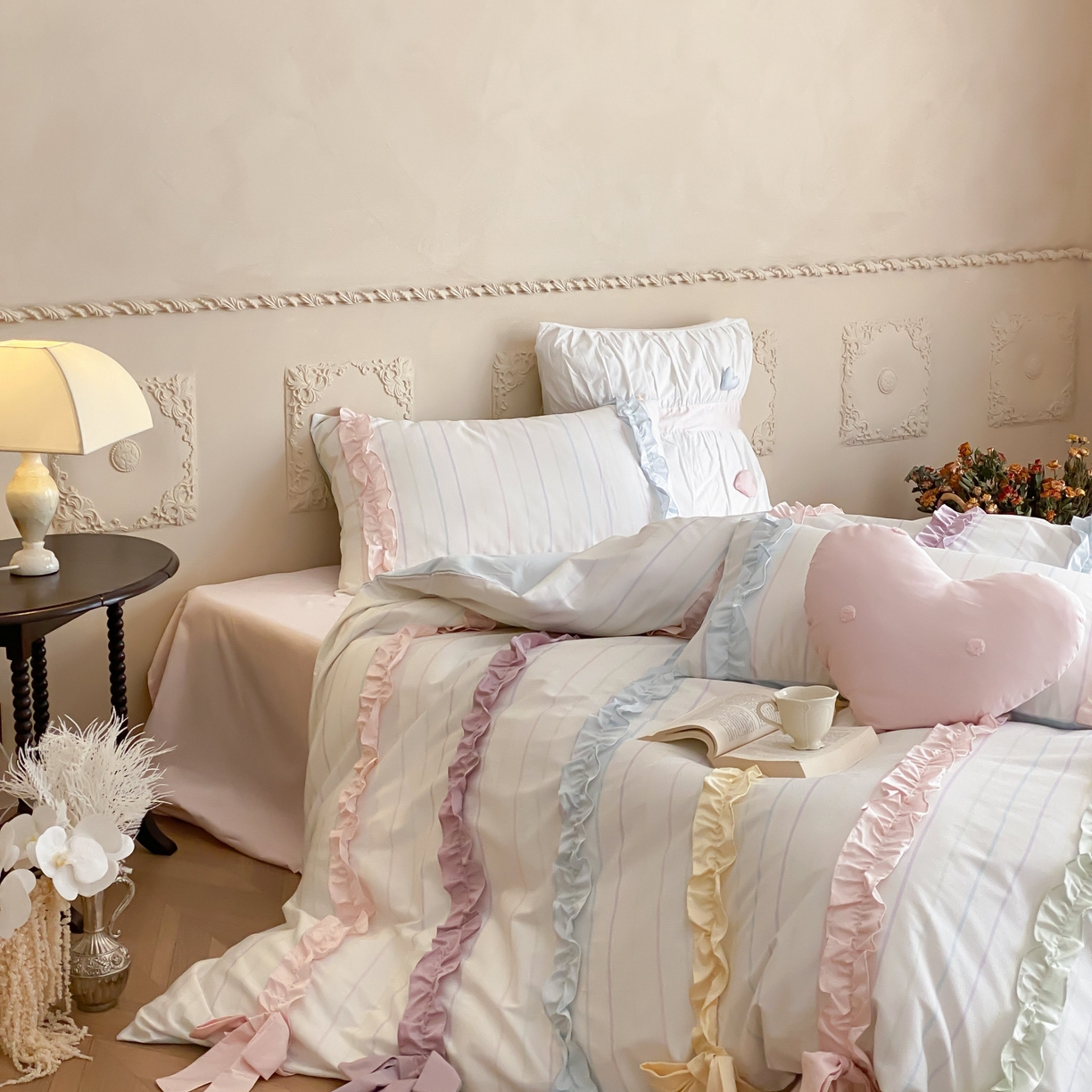 91家纺网 家纺一手货源 找家纺 （总）星野 2025新款公主风双股澳棉全棉花边蝴蝶结四件套奶油缎带