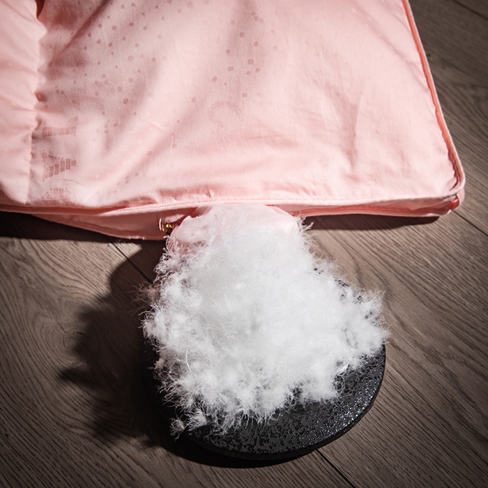 91家纺网 家纺一手货源 找家纺 华盛 2025新款1长绒棉全棉高端提花羽绒被羽绒被壳-LOVE系列 爱心提花粉玉