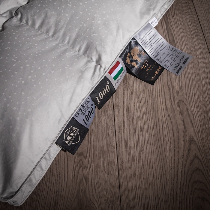 91家纺网 家纺一手货源 找家纺 华盛 2025新款1长绒棉全棉高端提花羽绒被羽绒被壳-LOVE系列 爱心提花高级灰