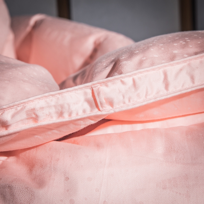 91家纺网 家纺一手货源 找家纺 御眠纺 2025新款1长绒棉全棉高端提花羽绒被羽绒被壳-LOVE系列 爱心提花粉玉