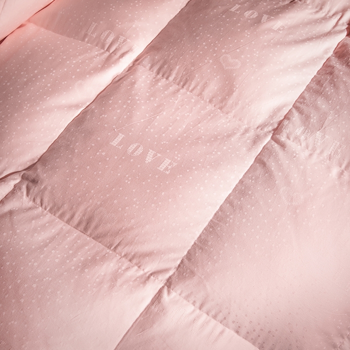 91家纺网 家纺一手货源 找家纺 御眠纺 2025新款1长绒棉全棉高端提花羽绒被羽绒被壳-LOVE系列 爱心提花粉玉