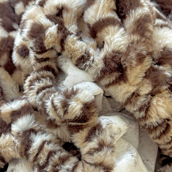 91家纺网 家纺一手货源 找家纺 2025新品兔毛印花单床笠 床笠-豹纹咖