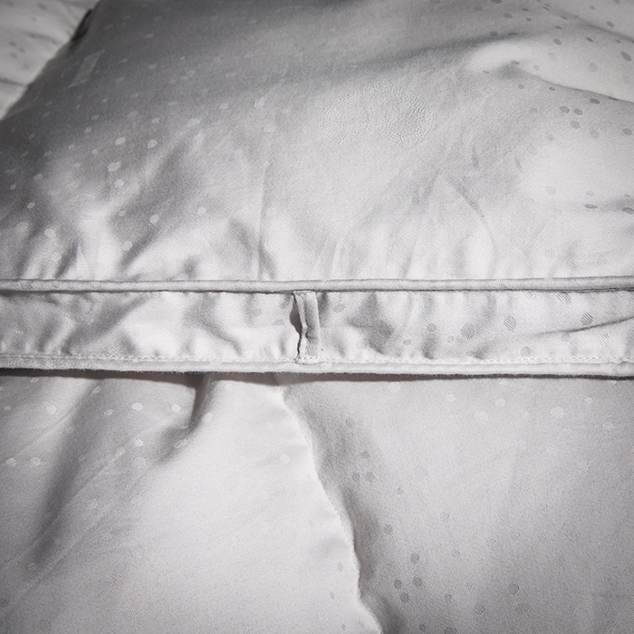 91家纺网 家纺一手货源 找家纺 静若居 2025新款长绒棉全棉高端提花羽绒被羽绒被壳-LOVE系列 爱心提花高级灰