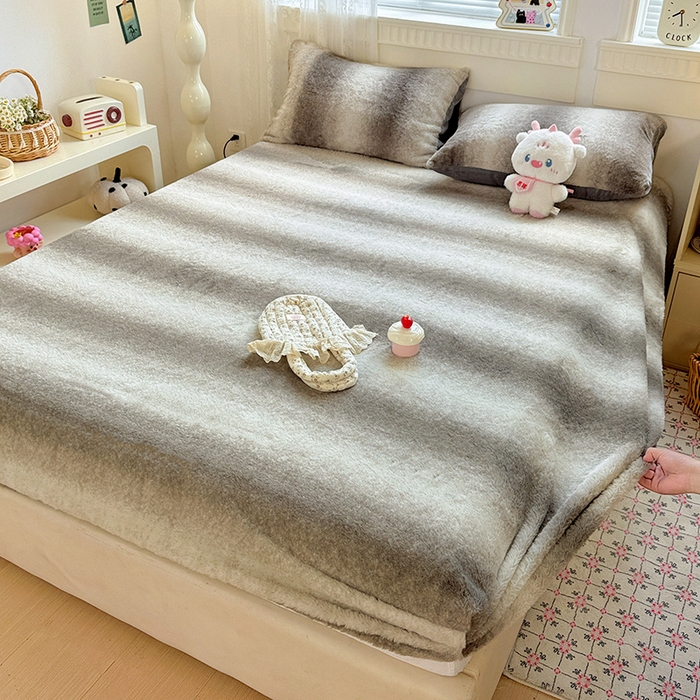 91家纺网 家纺一手货源 找家纺 2025新品兔毛印花单床笠 床笠-韩系灰