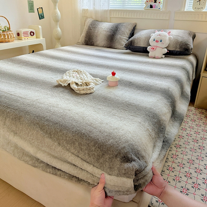 91家纺网 家纺一手货源 找家纺 2025新品兔毛印花单床笠 床笠-韩系灰