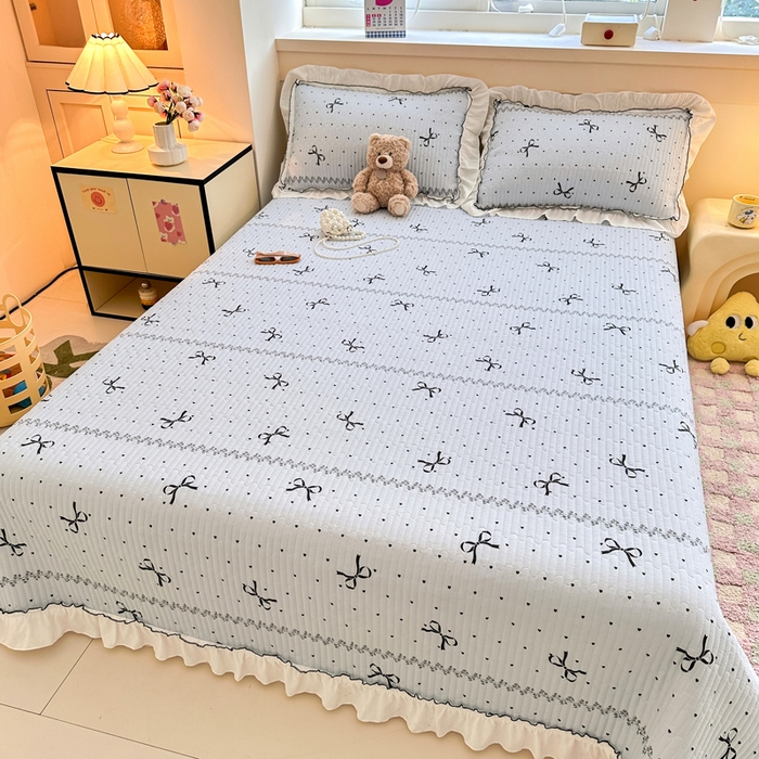 91家纺网 家纺一手货源 找家纺 岚吉家纺 2025新款有氧双层纱花边床盖系列爱心蝴蝶结-蓝