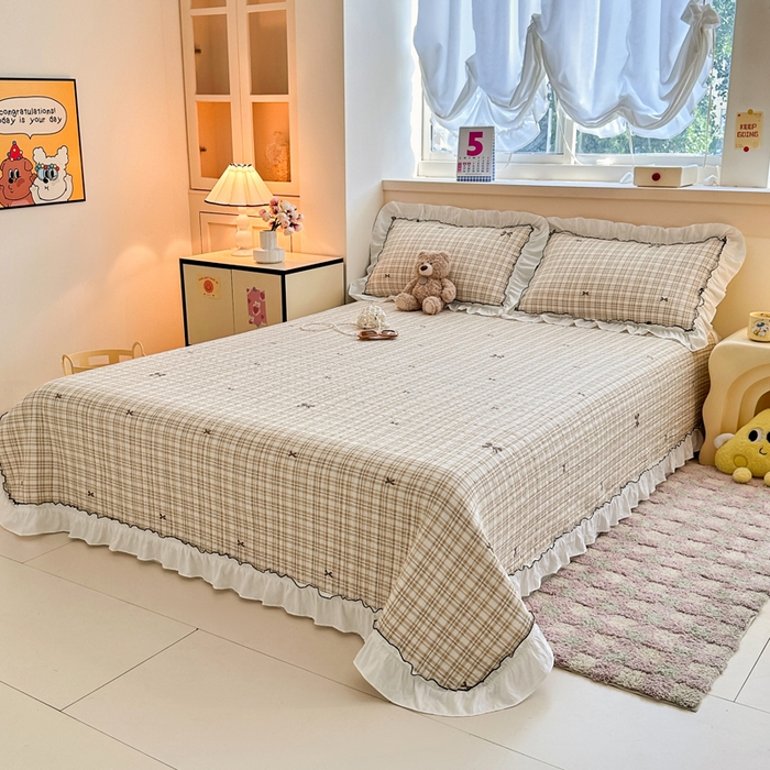 91家纺网 家纺一手货源 找家纺 岚吉家纺 2025新款有氧双层纱花边床盖系列格子蝴蝶结-咖