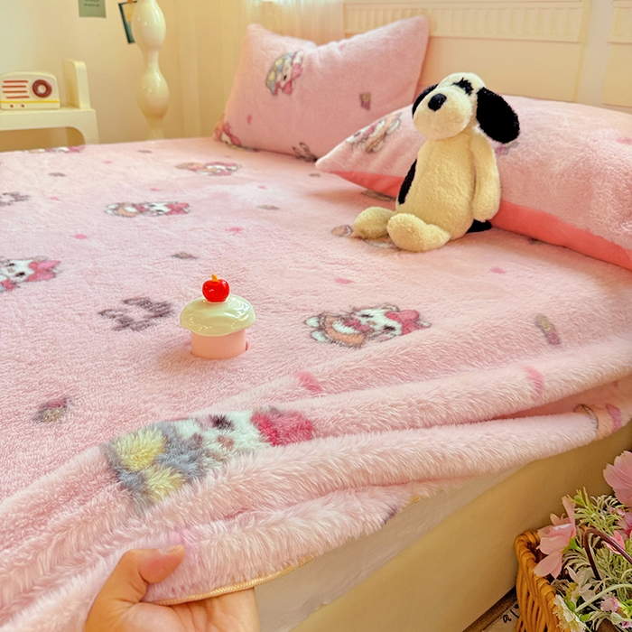 91家纺网 家纺一手货源 找家纺 2025新品兔毛印花单床笠 床笠-美帝猫