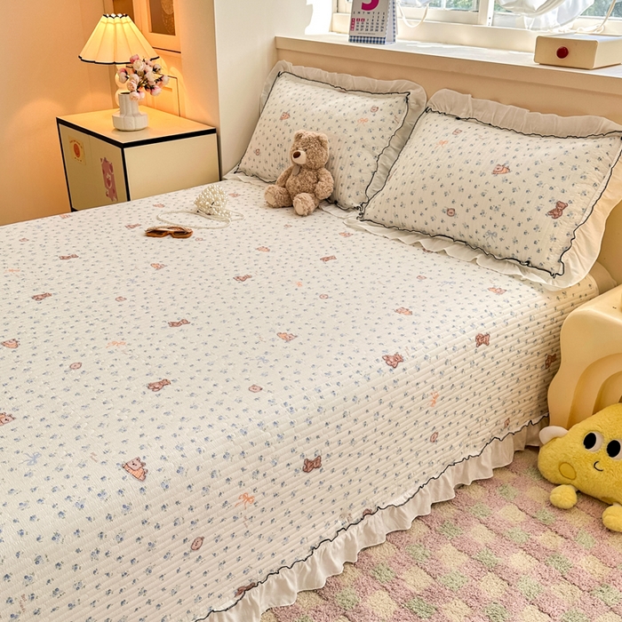 91家纺网 家纺一手货源 找家纺 岚吉家纺 2025新款有氧双层纱花边床盖系列花町物语