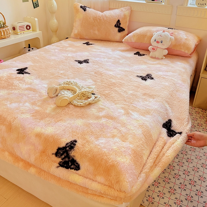 91家纺网 家纺一手货源 找家纺 2025新品兔毛印花单床笠 床笠-梦幻蝴蝶