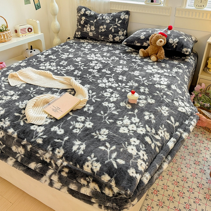 91家纺网 家纺一手货源 找家纺 2025新品兔毛印花单床笠 床笠-莫奈花园