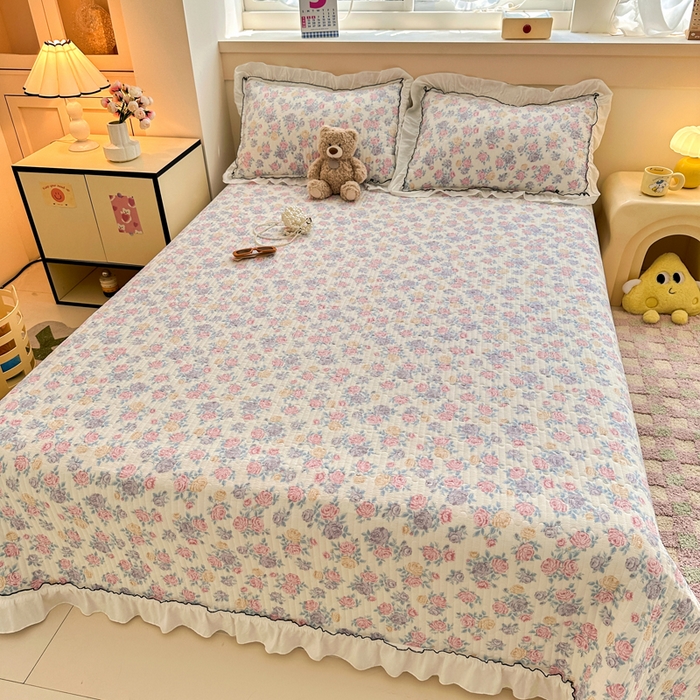 91家纺网 家纺一手货源 找家纺 岚吉家纺 2025新款有氧双层纱花边床盖系列花田错