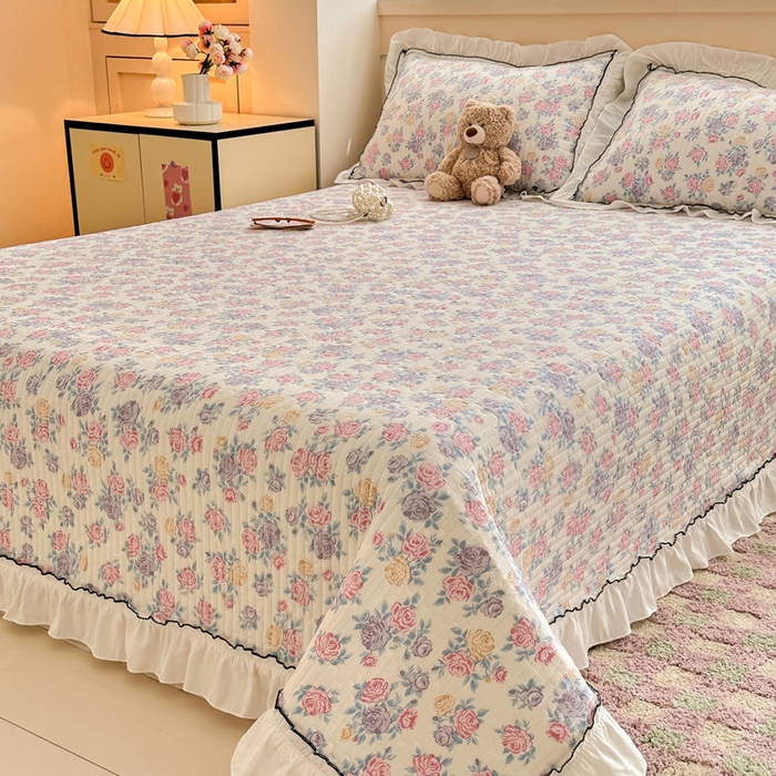 91家纺网 家纺一手货源 找家纺 岚吉家纺 2025新款有氧双层纱花边床盖系列花田错