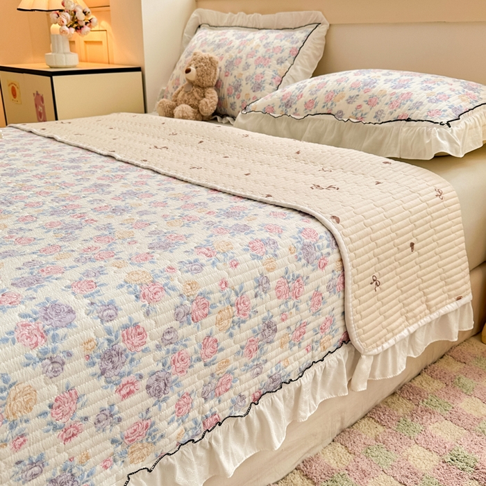 91家纺网 家纺一手货源 找家纺 岚吉家纺 2025新款有氧双层纱花边床盖系列花田错