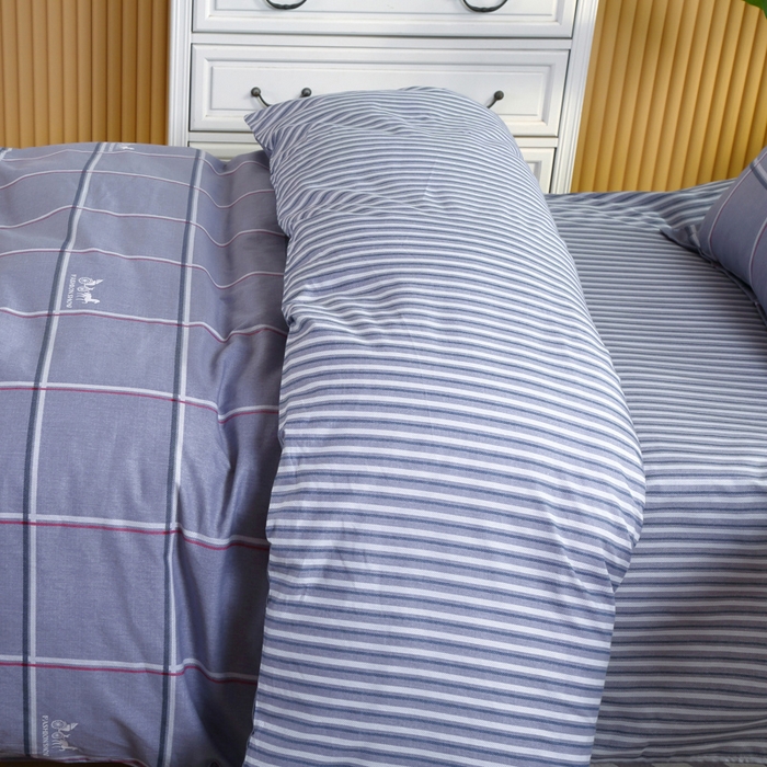 91家纺网 家纺一手货源 找家纺 典曼家纺 2025新款13372学生宿舍三件套三件套源头工厂常年有货 马到成功