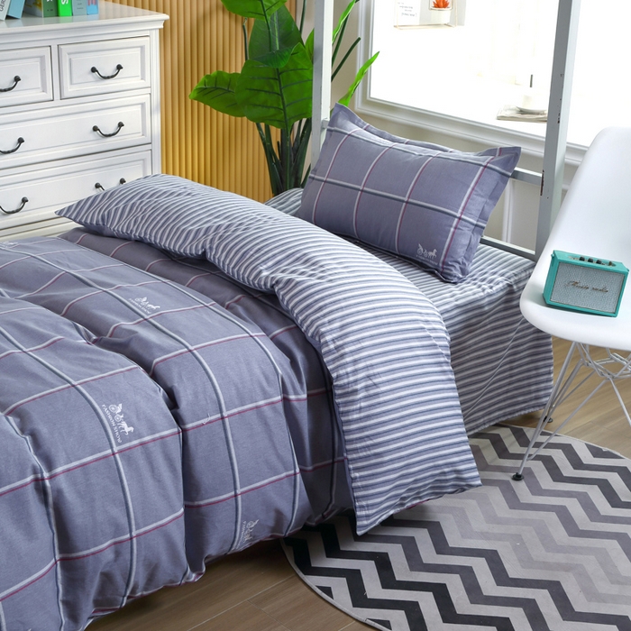 91家纺网 家纺一手货源 找家纺 典曼家纺 2025新款13372学生宿舍三件套三件套源头工厂常年有货 马到成功