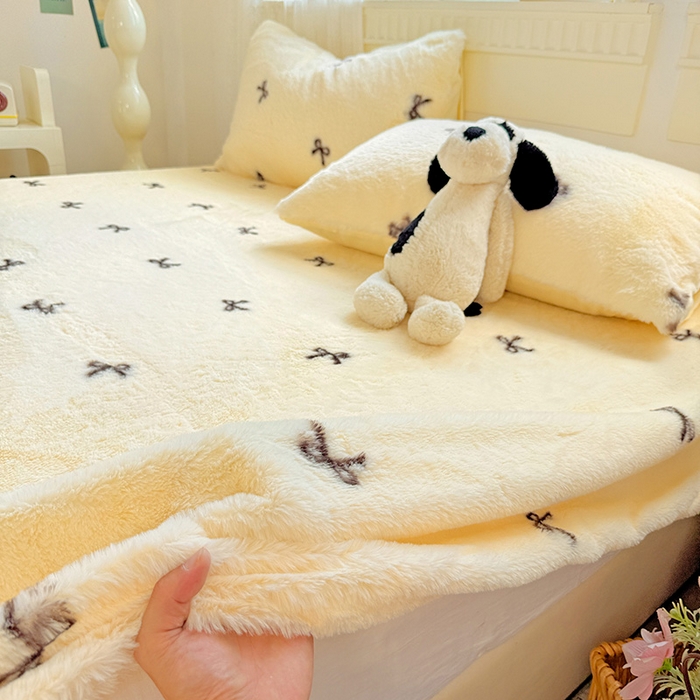 91家纺网 家纺一手货源 找家纺 2025新品兔毛印花单床笠 床笠-少女心