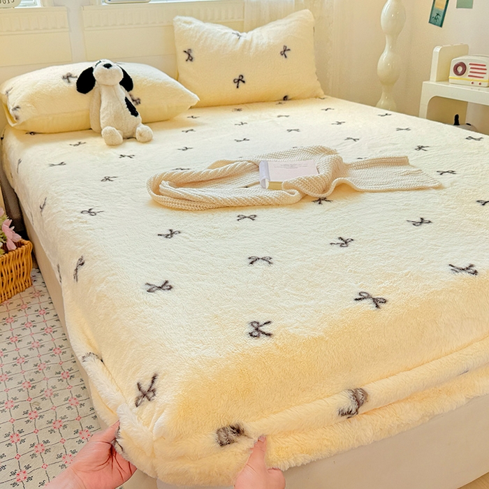 91家纺网 家纺一手货源 找家纺 2025新品兔毛印花单床笠 床笠-少女心