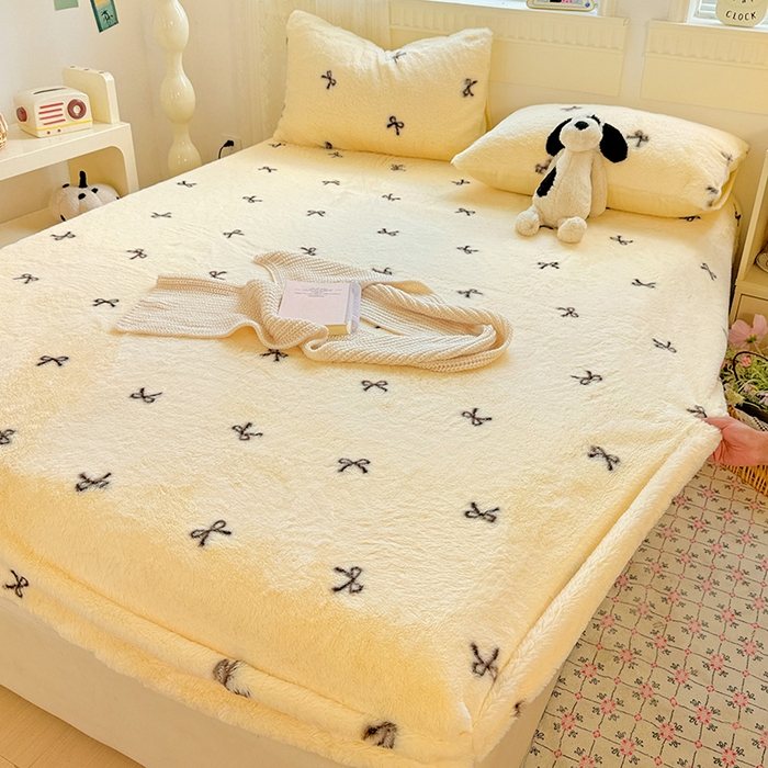 91家纺网 家纺一手货源 找家纺 2025新品兔毛印花单床笠 床笠-少女心