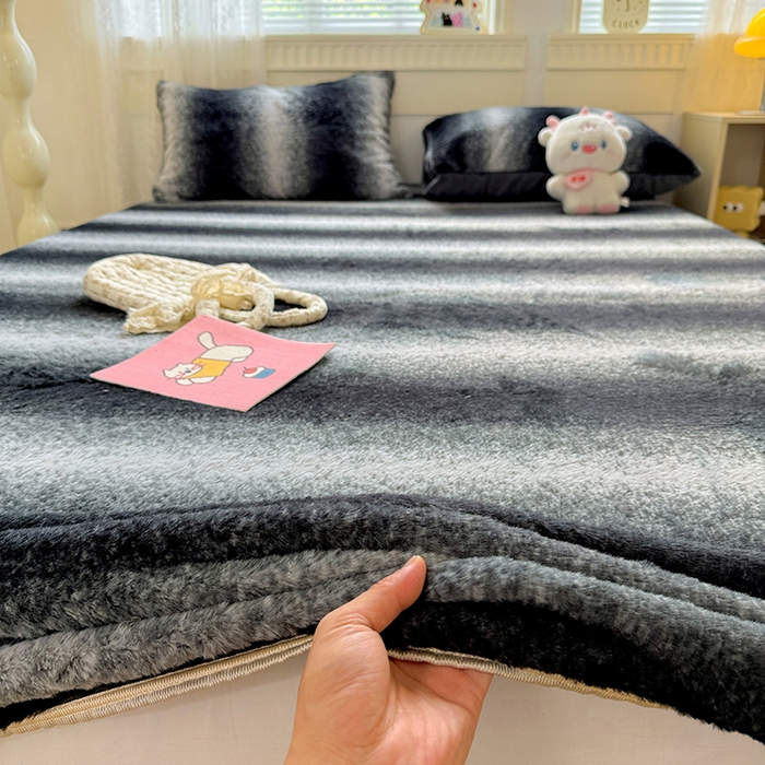 91家纺网 家纺一手货源 找家纺 2025新品兔毛印花单床笠 床笠-太空灰